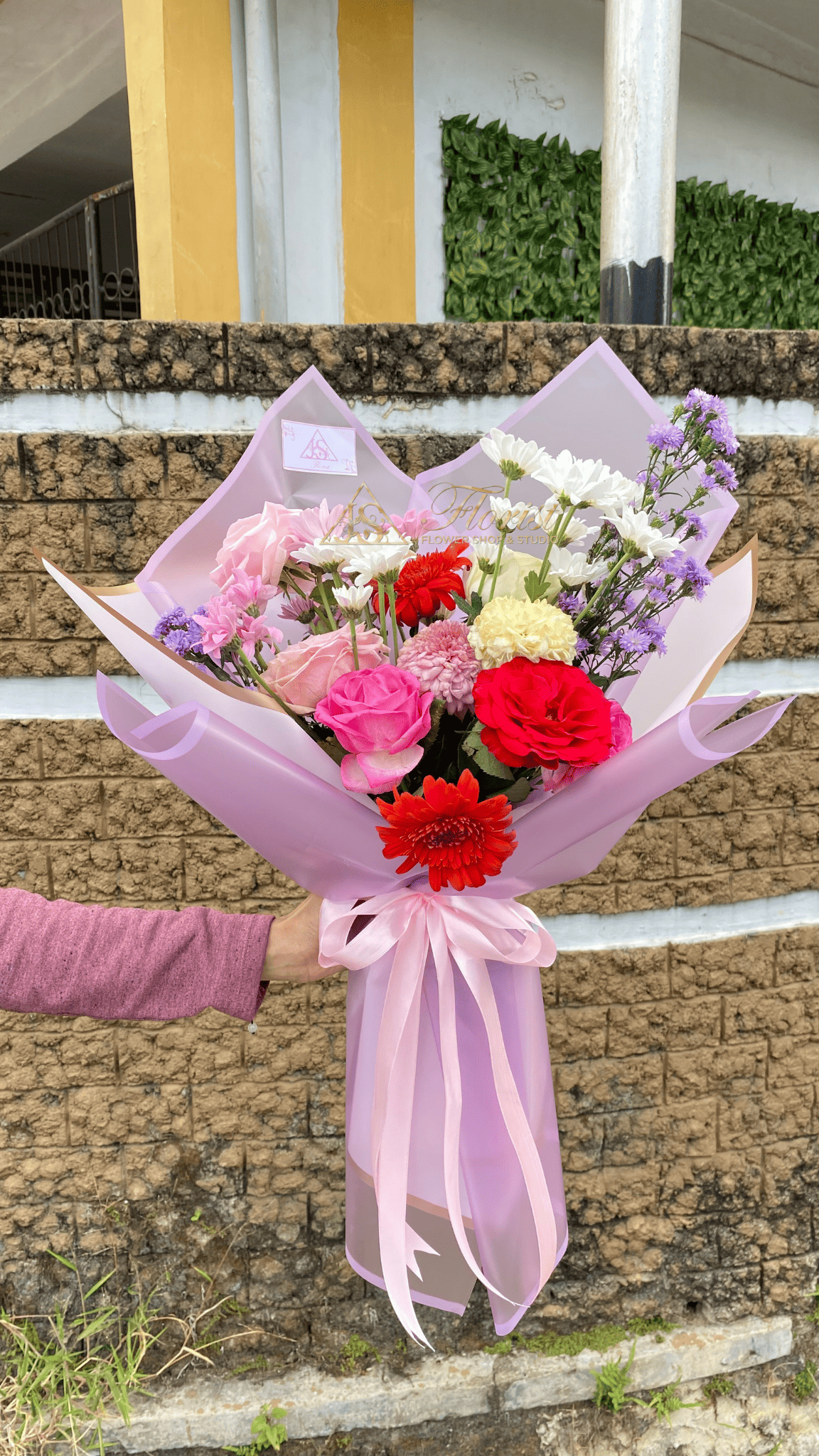 Bucket Mix Flower 11